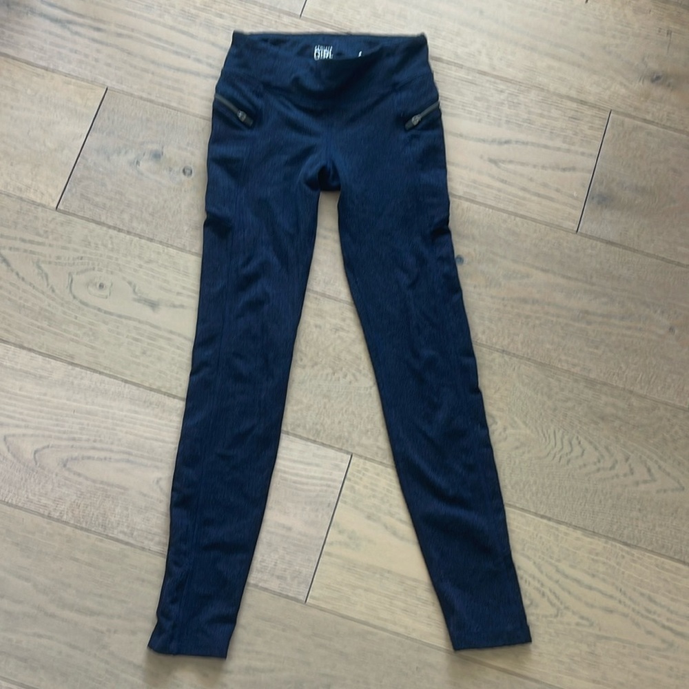 Athleta girl leggings